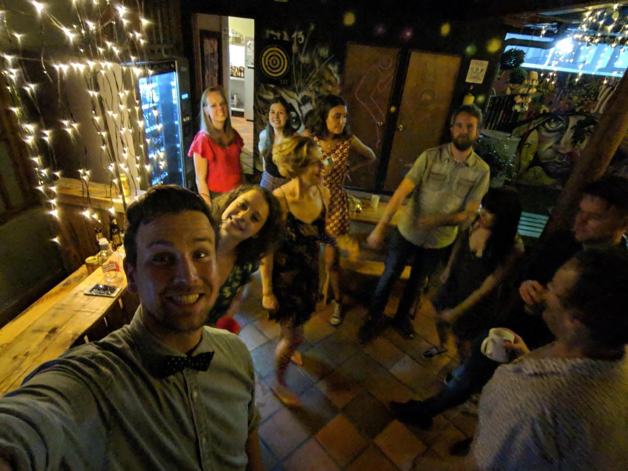 Yolo Hostel Medellin Bagian luar foto